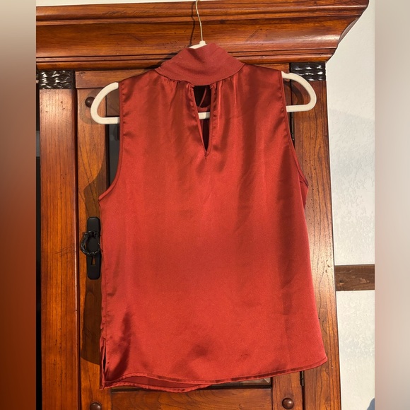 Bailey 44 Top - Picture 3 of 5